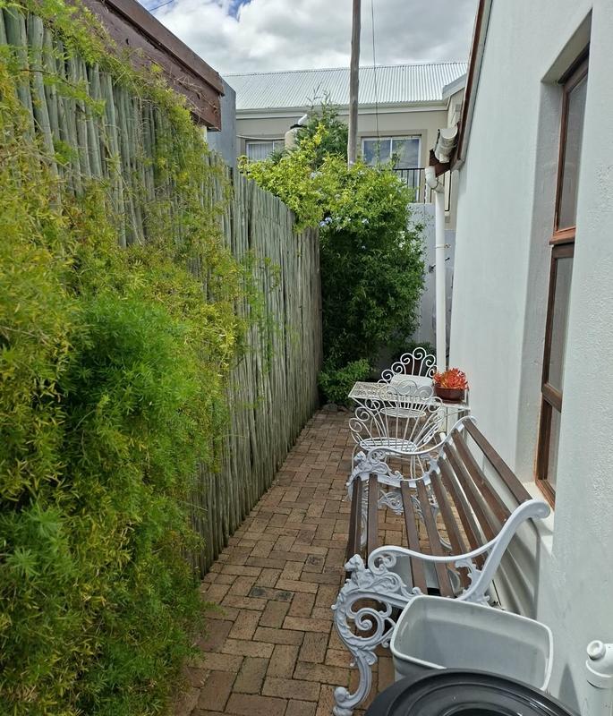 To Let 1 Bedroom Property for Rent in Durbanville Western Cape